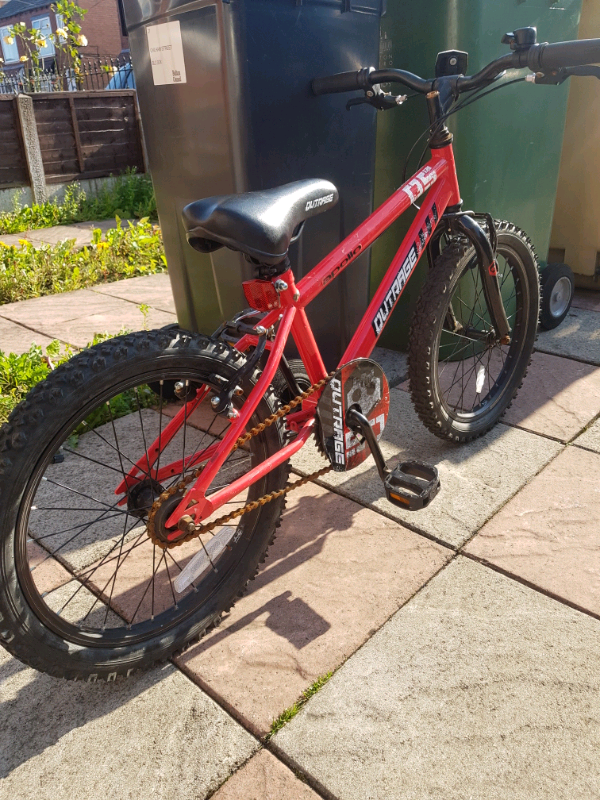 cosmic beast 18 inch bike childrens